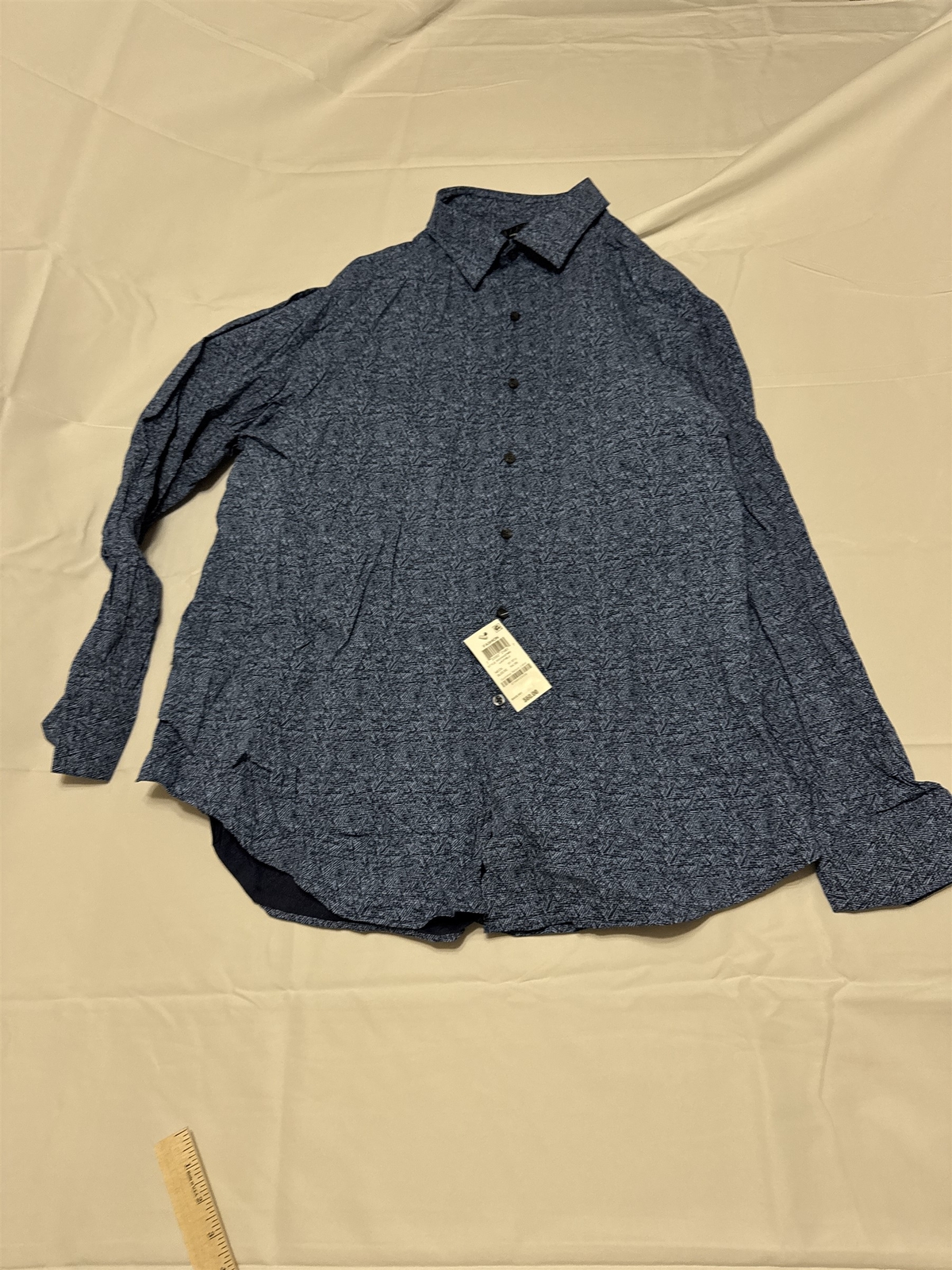 Alfani Regular Fit XL 17-17 1/2 34-35 Dark Blue Dress Shirt Geo Triangle Pattern