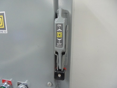 Schneider Electric 30A / 1HP 8538SBG61V02 Combination Motor Starter - Picture 4 of 15