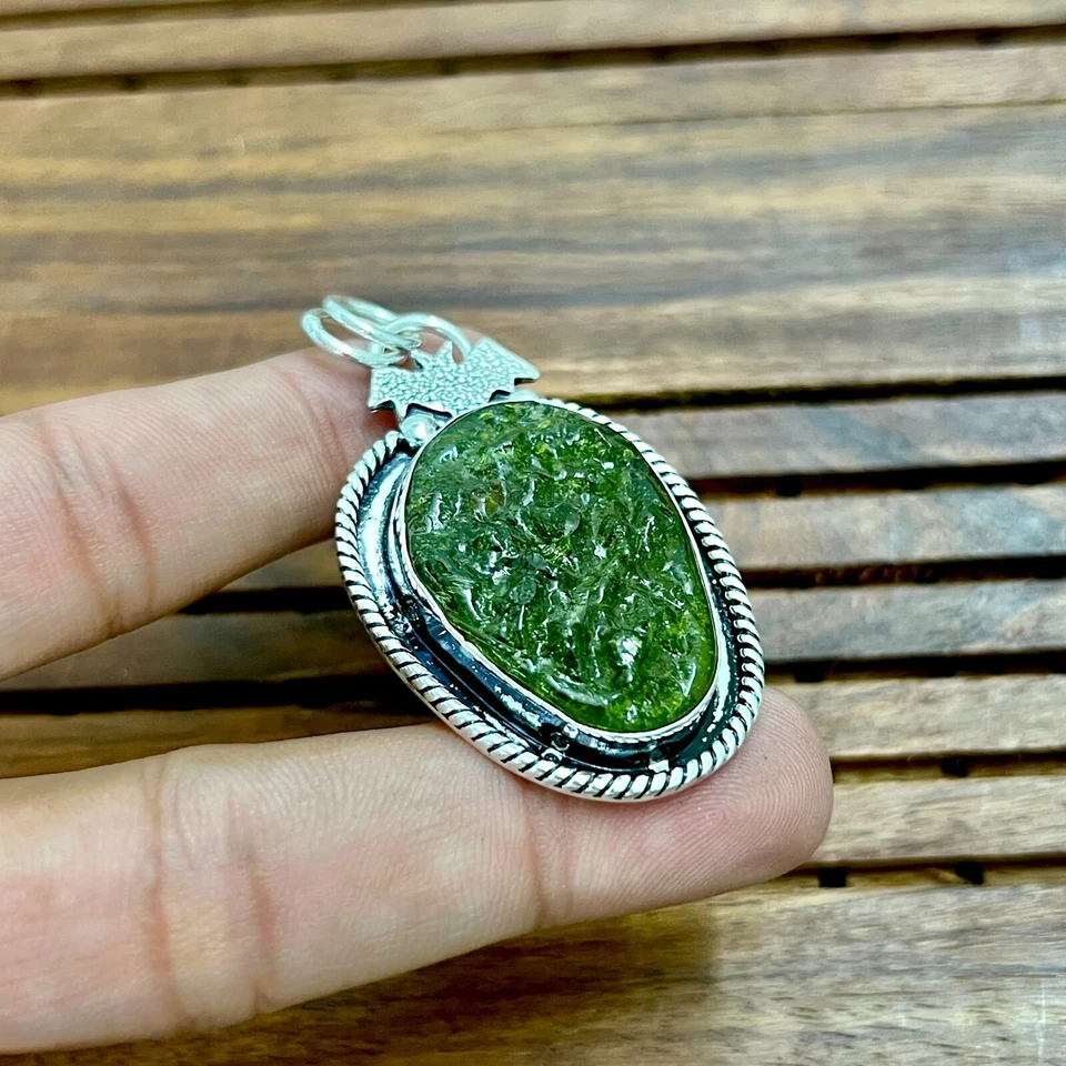 Подвеска в виде молдавита из стерлингового серебра 925 пробы ювелирные изделия ручной работы 2,15 дюйма - Изображение 3 из 4