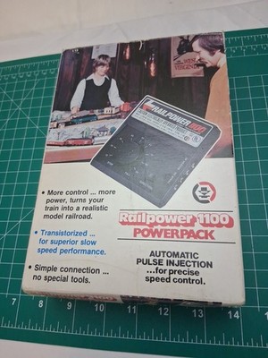 MRC Railpower 1100 Power Pack Hobby Transformer For Ho, N, Or Z, Train Sets