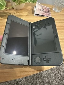 Nintendo New 3DS LL Black