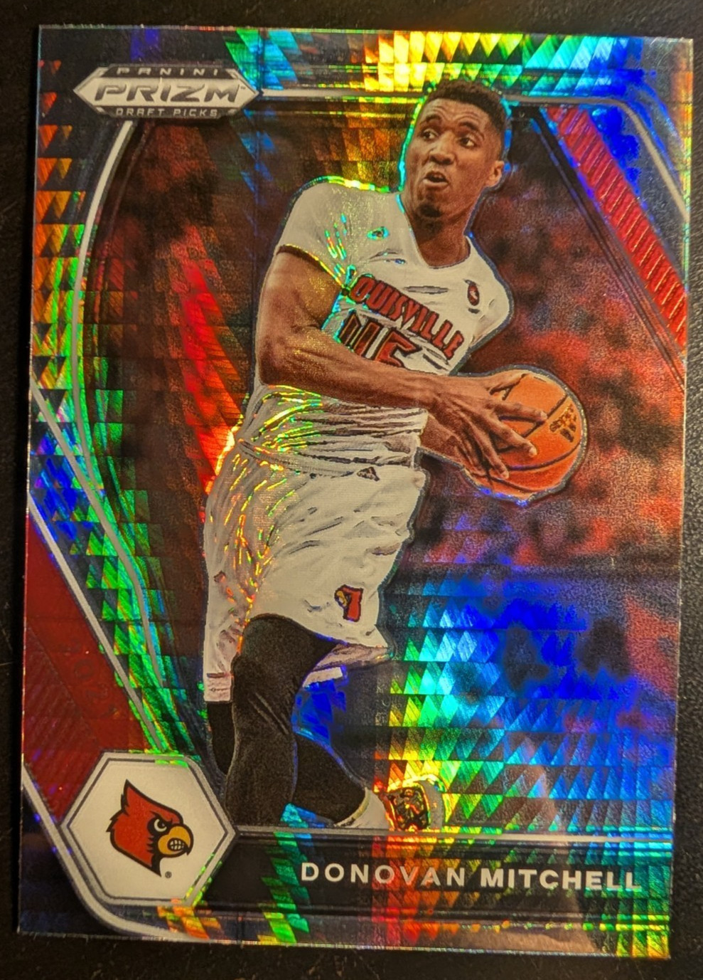 2021 Prizm Draft #81 Donovan Mitchell HYPER PRIZM Louisville R1O:115