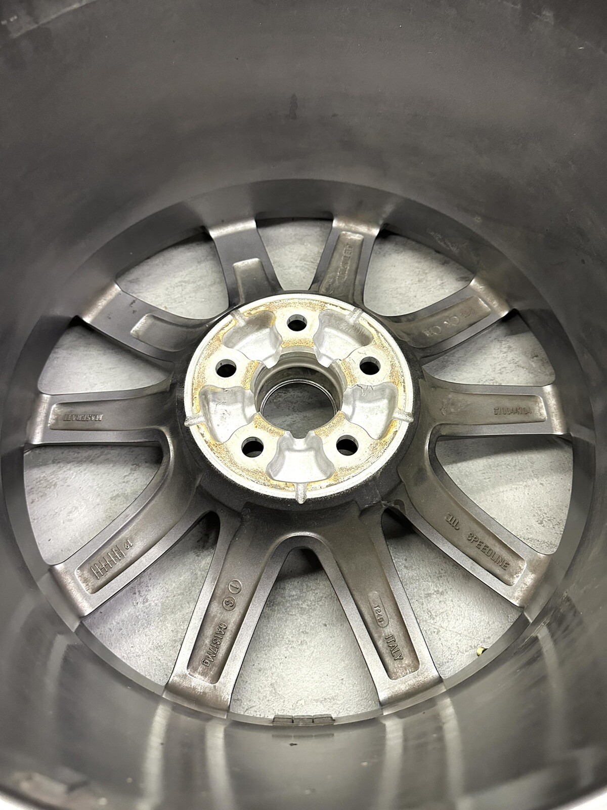 Rear Maserati Levante 19" Wheels 10.5JX19 Rim OEM Factory 670044704 w/ Tires