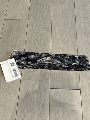 Women's Lululemon Fly Away Tamer Headband II Esty New , NWT