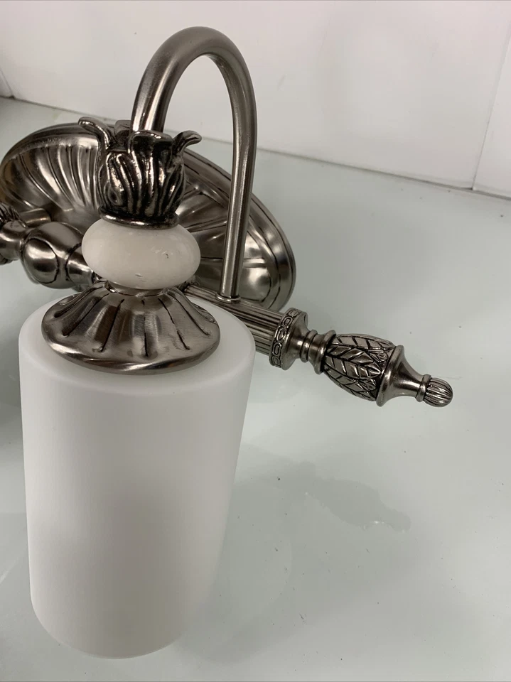 Aplique de iluminación de pared Savoy House 20” gremio renacentista plata esterlina Foto 4 de 4