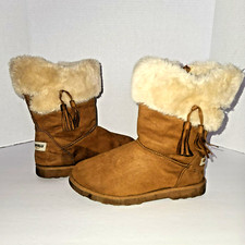 Makalu California Iceland Boots Tan Faux Fur Microsuede Winter Girls Size 4M