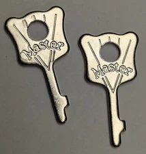 Master K175 Set of 2 keys for combination padlock code change 175 176 177 178