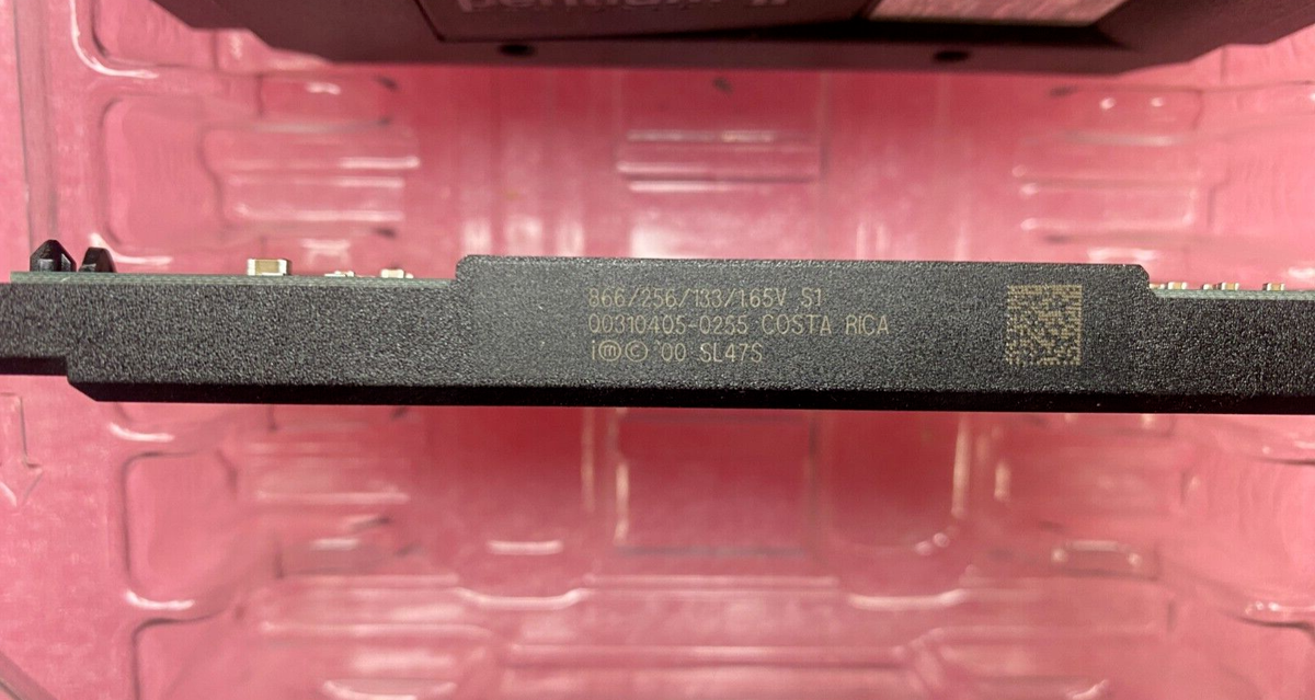 INTEL Pentium III 866MHZ SECC2 Slot1 CPU 80526PZ866256 SL47S SL4BV