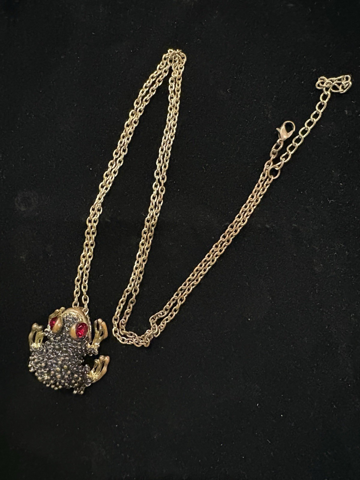Cute Gold Tone Frog with Red Rhinestones Unique design Pendant Necklace