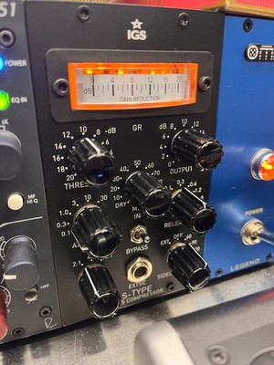 IGS Audio S-Type 500 VU Compressor