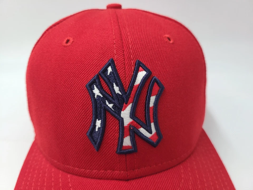 Vintage New York Yankees American Flag New Era 59Fifty Fitted 7 1/4 Hat Cap MLB - Image 4 of 4