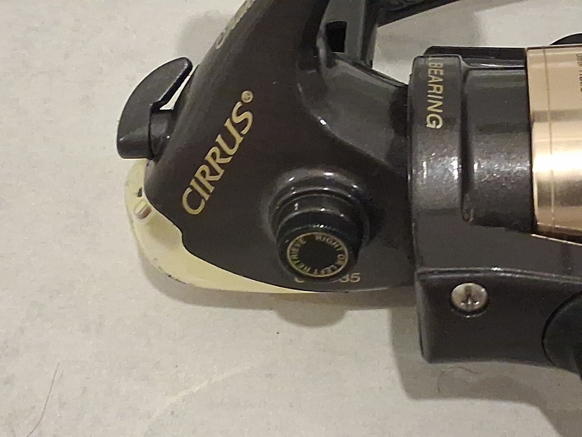 Vintage Shakespeare Cirrus CR035 Spinning Fishing Reel | eBay