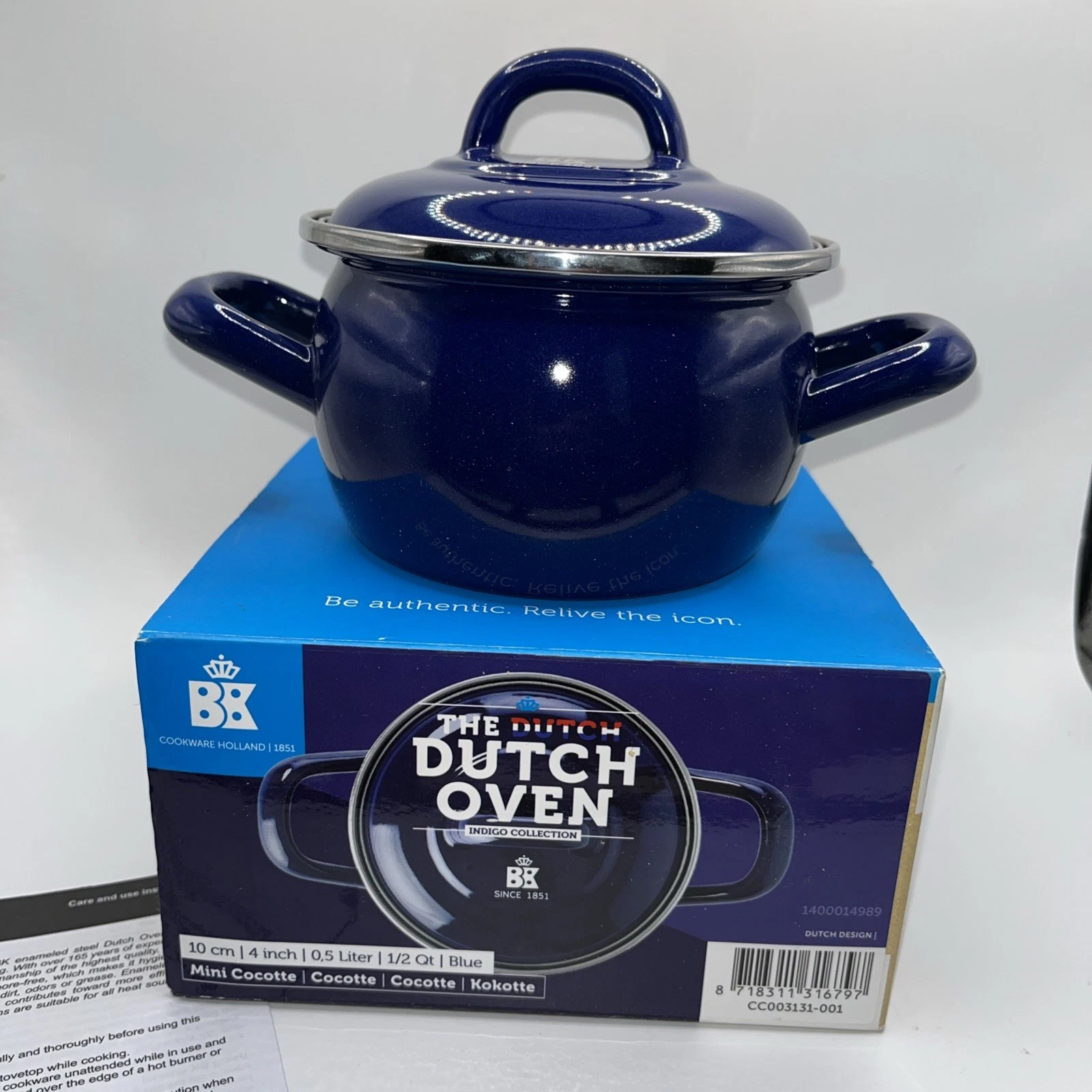 Half Quart Dutch Oven BK Holland New In Box Never Used with Lid