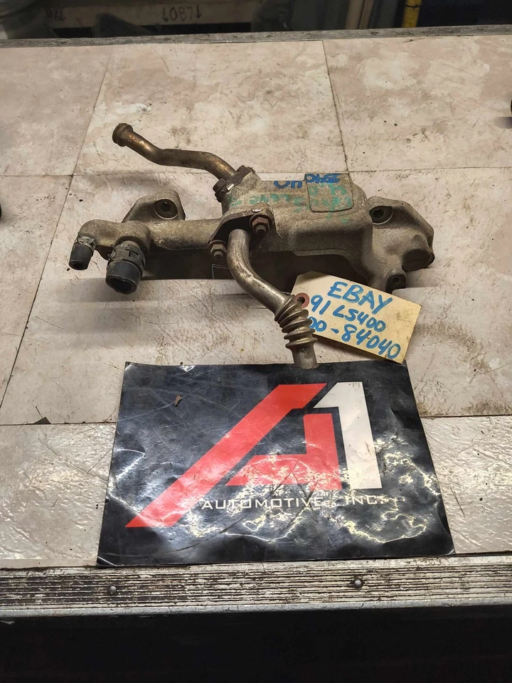 Carcasa termostato LEXUS LS400 91 Foto 2 de 4