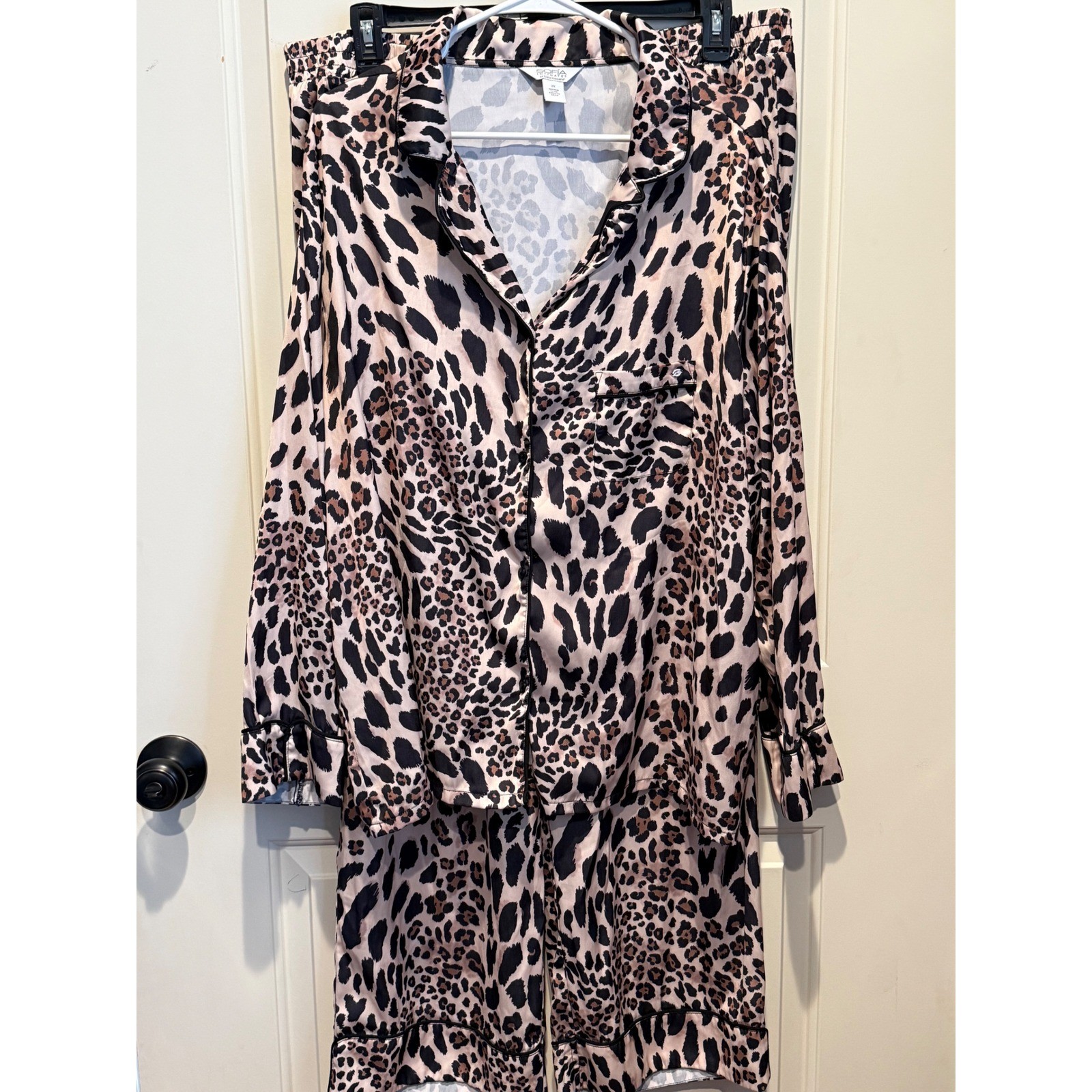Sofia Intimates Sofia Vergara Leopard Print Pajam… - image 1