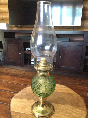 Green Hobnail and Brass Oil Lantern 15” Tall Vintage - Picture 2 of 2