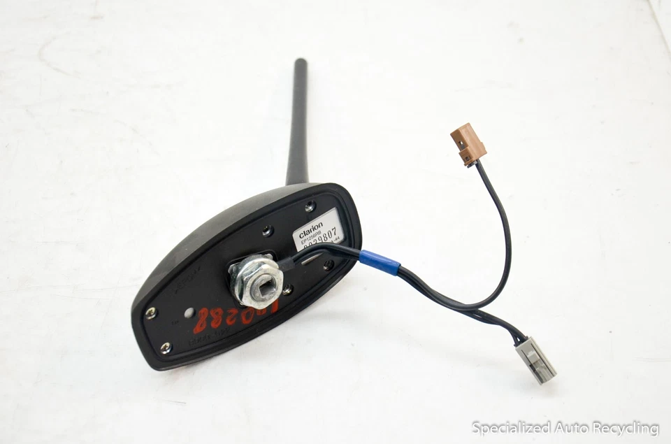 Nissan Juke 2011 mástil de antena de radio satelital montado en el techo exterior Foto 3 de 4