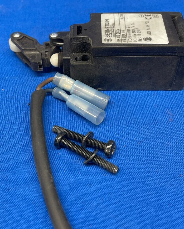 INTERRUPTOR ASIENTO GRAMADOR TAYLOR-DUNN 71-102-20 Foto 4 de 4