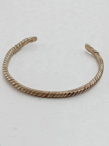 Heavy Hand Made Sterling Silver Twist bracelet Bangle Lovely Quality - Picture 3 of 4