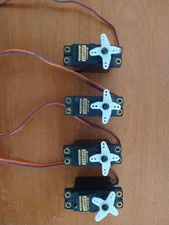 JR DS 8411 Servo  ( Very Low Time ) Quantity 4 