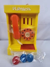 Vintage 1970's ?  PLAYSKOOL rotary dial WALL PAY PHONE w/ coins