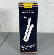 Vandoren SR2425 Baritone Saxophone Traditional Reed - Strength 2.5 - Box of 5