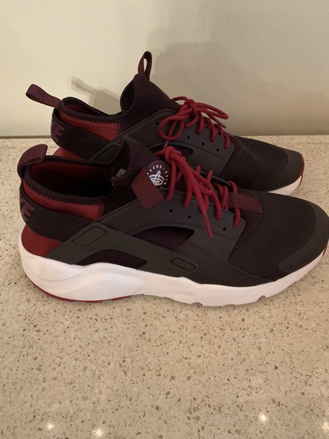 air huarache team red