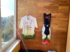 Castelli Light Rosso Corsa Free Aero Race Cycling set bib shorts  Jersey size XL