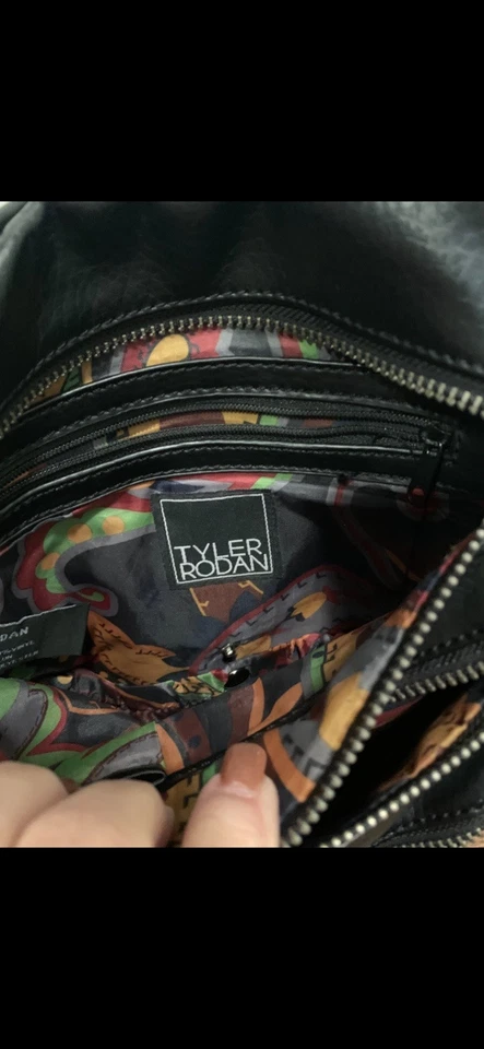 Cartera/bolso de mano bandolera Tyler Rodan Foto 4 de 4