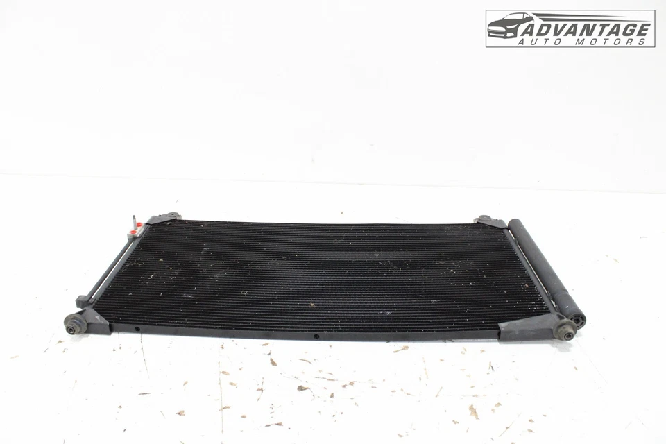 Chevrolet Silverado 2500 HD 2015-2019 aire acondicionado aire acondicionado condensador radiador OEM Foto 2 de 4