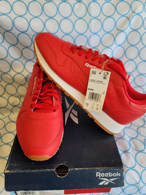 Size 10 - Reebok Classic Leather Vector Red Gum
