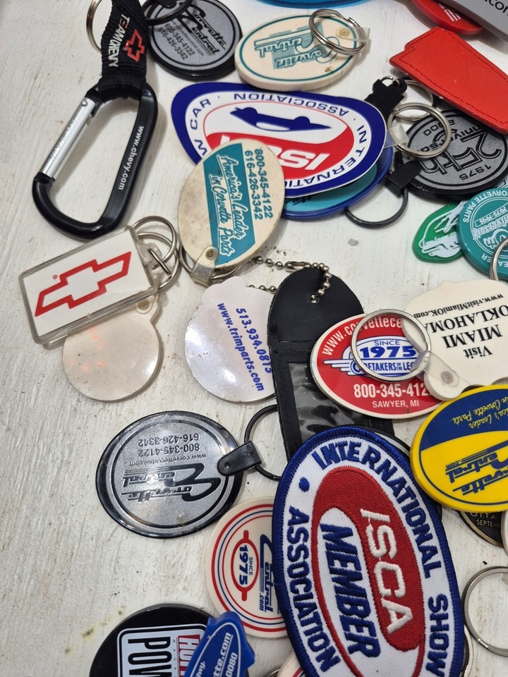 Huge Vintage/Modern Bulk lot Keychains Key Rings Advertising Car Shows ...