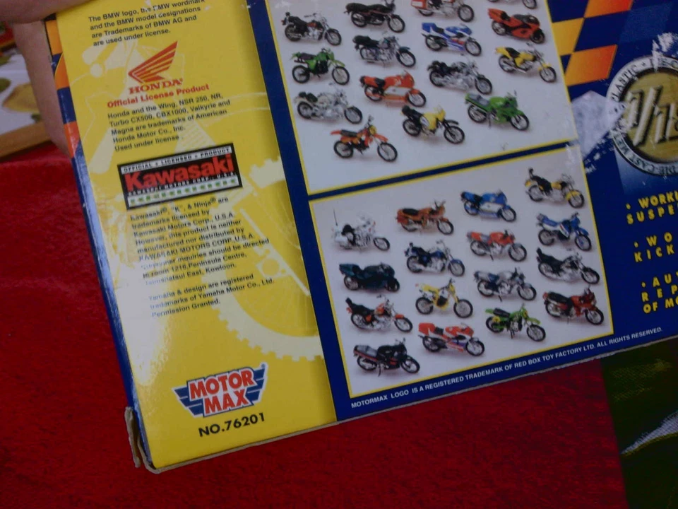 Super Bikes 76201 Motorcycle Bike 1:18  Virago - Image 4 of 4