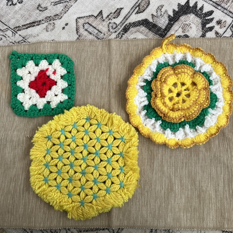 Vintage Handmade Yarn Crochet Hot Pads Lot Of 3