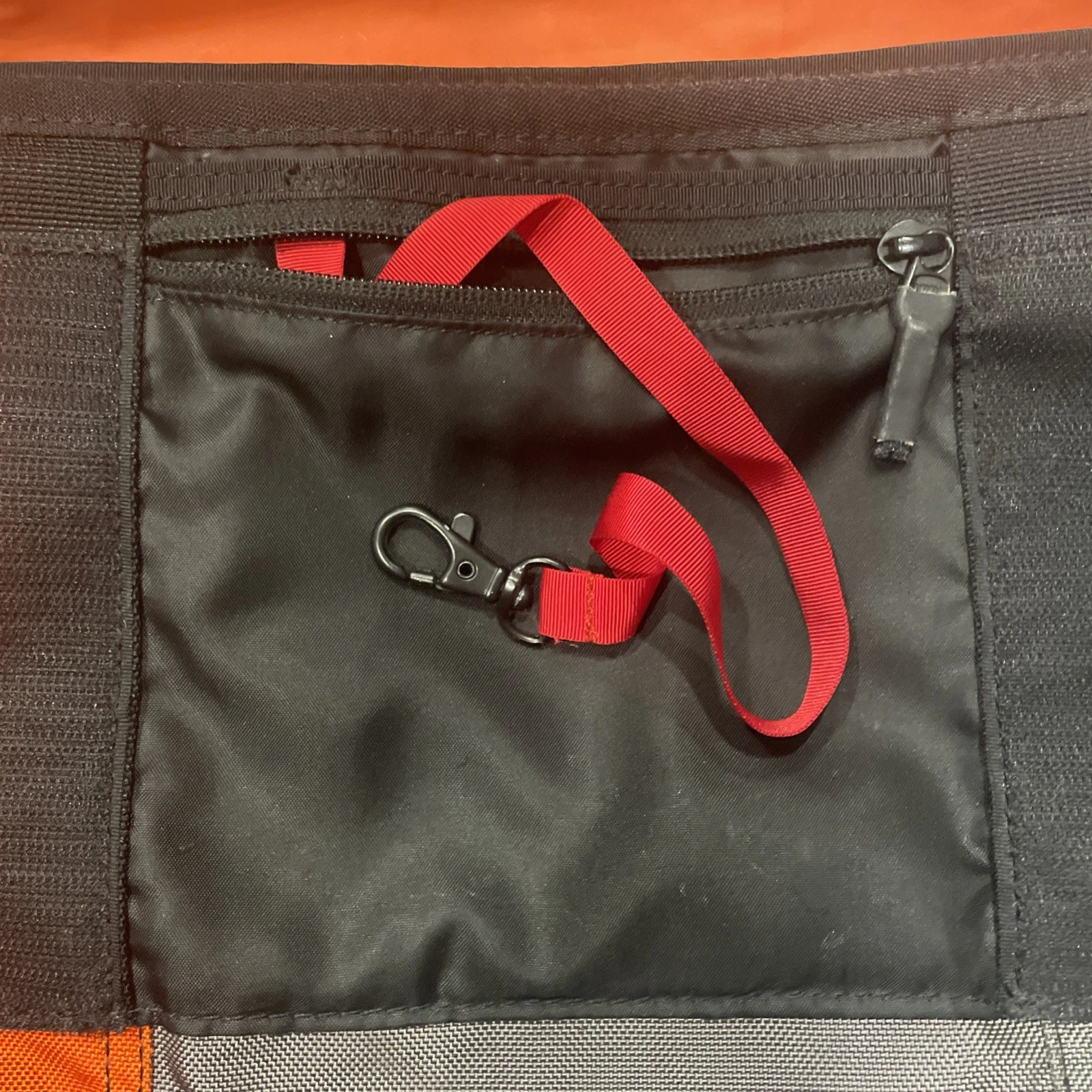 Timbuk2 Classic Messenger Bag 1K Club arancione grigio custodia per laptop fibbia VG