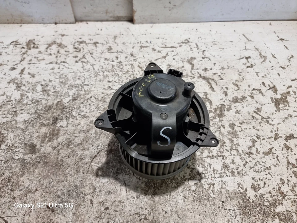 Unidad de montaje del motor ventilador calentador ventilador Ford Focus MK1 1998-2004 OEM XS4H-18456-BD Foto 4 de 4
