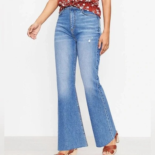 New LOFT Size 27 4 Curvy High Waist Sandal Flare Jean blue denim bell bottom raw