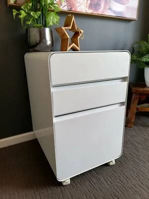 3 Drawer Filing Cabinet Gumtree Australia Camden Area