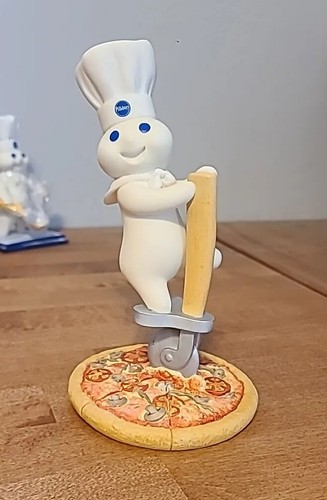 Danbury Mint Pillsbury Doughboy "Cutting Edge" Pizza  Figurine 2002 - Picture 1 of 5