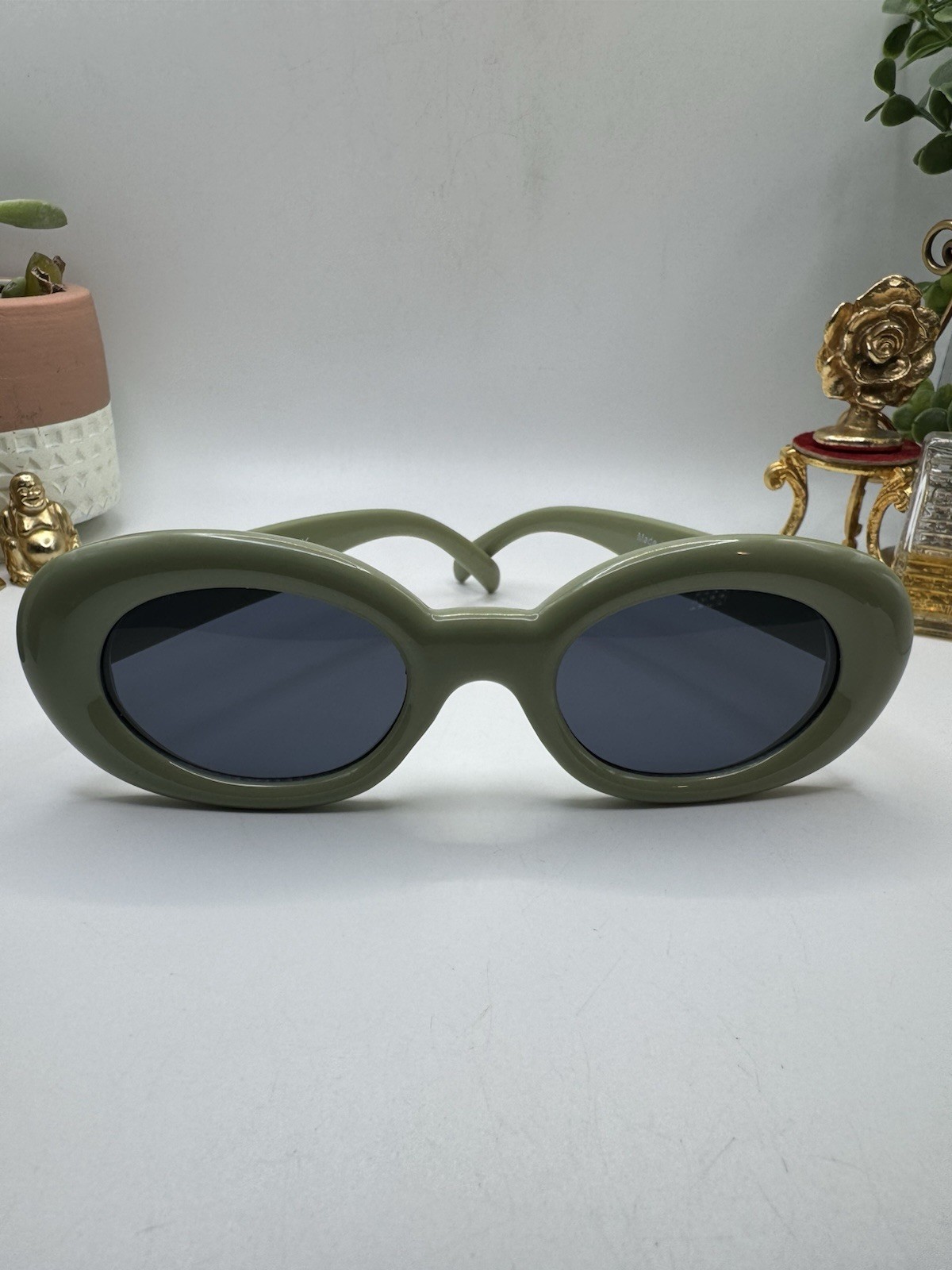 ZARA Oval sunglasses Retro Style with a resin frame UV Protection Olive Green