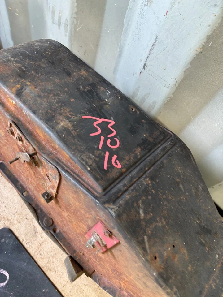 1973 1983 Chevrolet Gmc K5 K10 C10 K30 NON AC METAL UNDERDASH HEATER HEAT BOX OE - Image 4 of 4