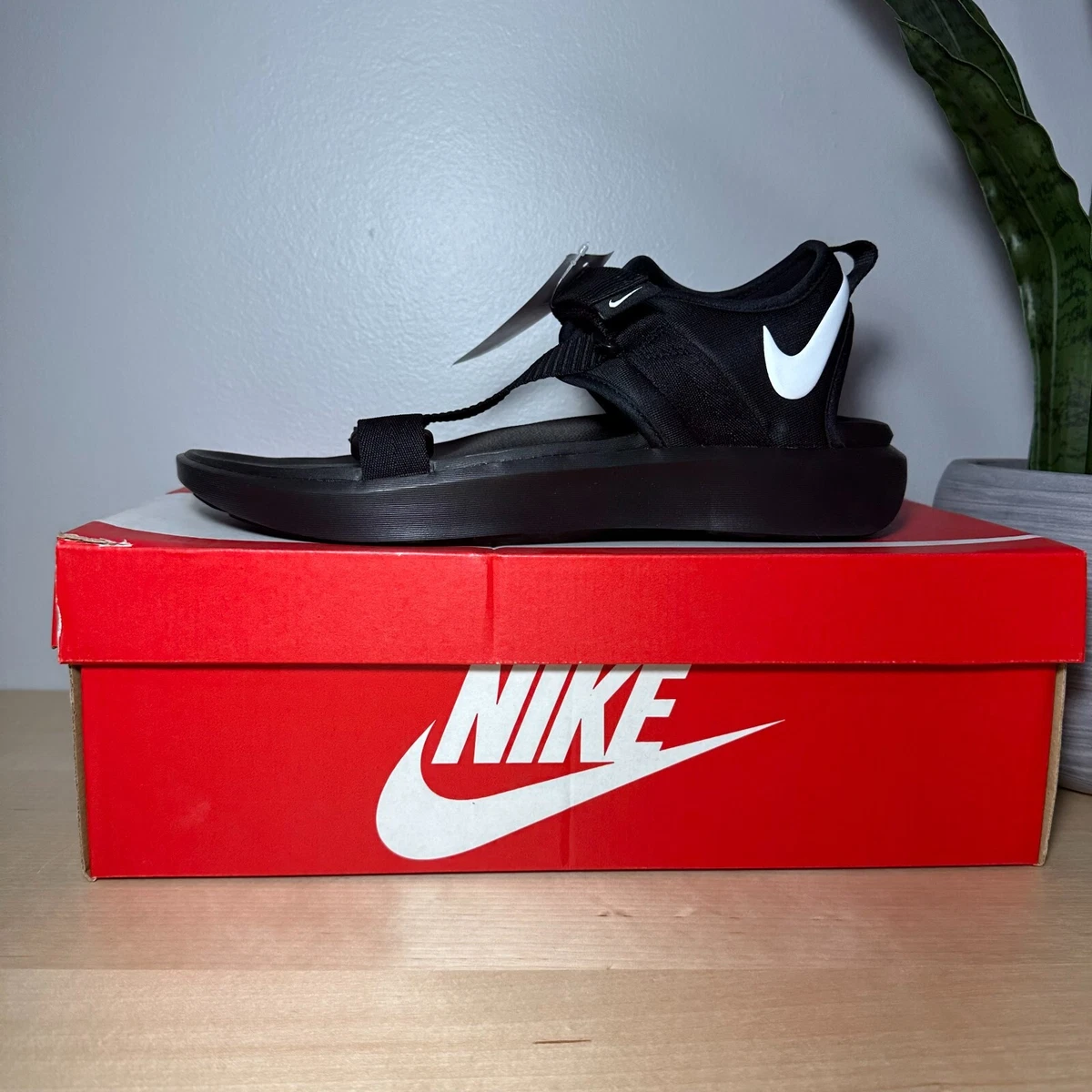 Nike Vista Sandals Black White Strap Up DJ6606 001 Men s Sizes New Fast Ship