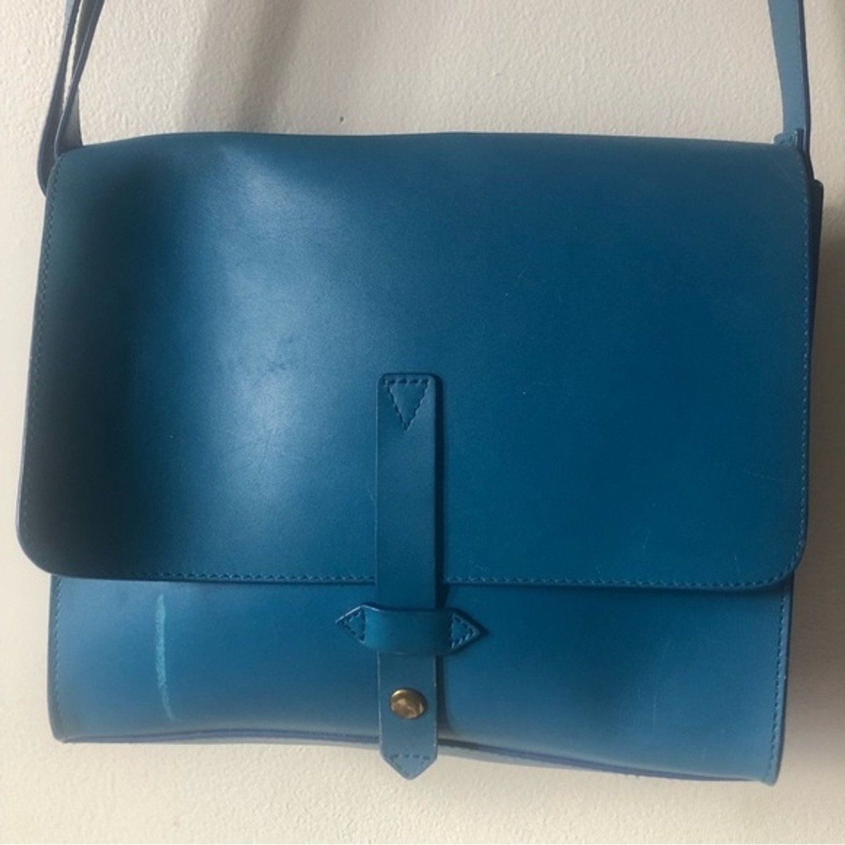 IIIBeCa by Joy Gryson Backpack Bag Womens Blue Leather Drawstring Front Pocket Blue IIIBeca by Joy Gryson Leather Bag Saddle Crossbody Bag  main image 4