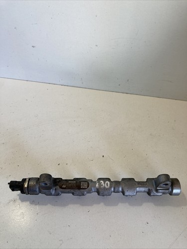 Hyundai I30 Kraftstoffverteiler 0445214181 Original 1,6 Crdi 2009