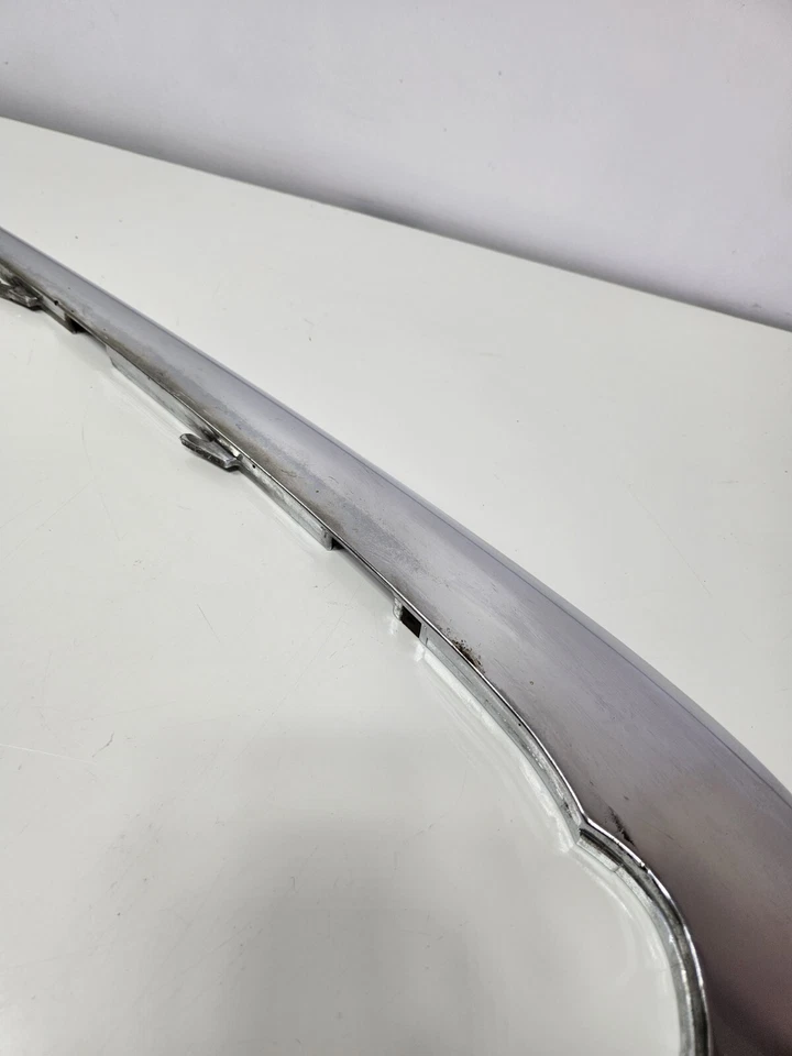 98-03 Jaguar XJ8 X308 Vanden Plas parachoques trasero derecho moldura cromada OEM 5 Foto 2 de 4