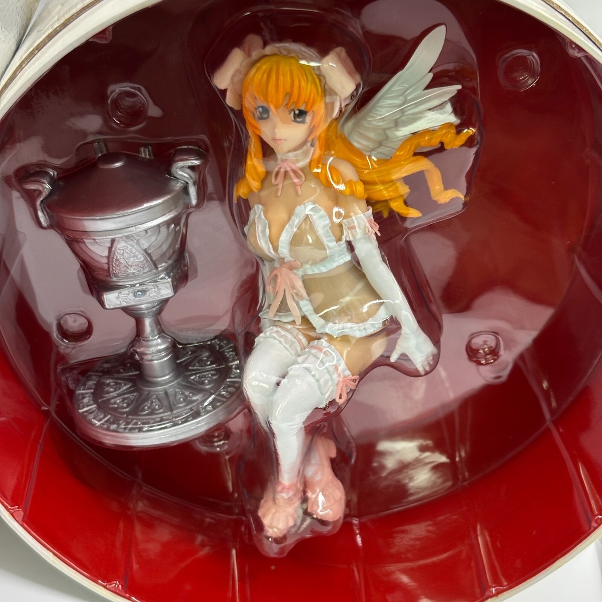 Toranoana FineScenery Noir et Blanc Diana 1/7 Scale PVC