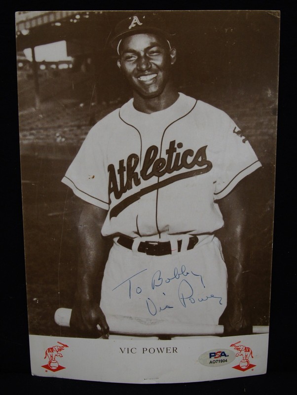 VIC POWER Autographed 6x9 Print PSA/DNA PHILADELPHIA ATHLETICS 7X Golden Glove