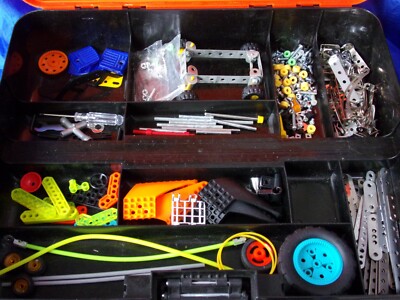Erector Building Set w/ Orange Case Metal Girders Screw Assortment Tools  