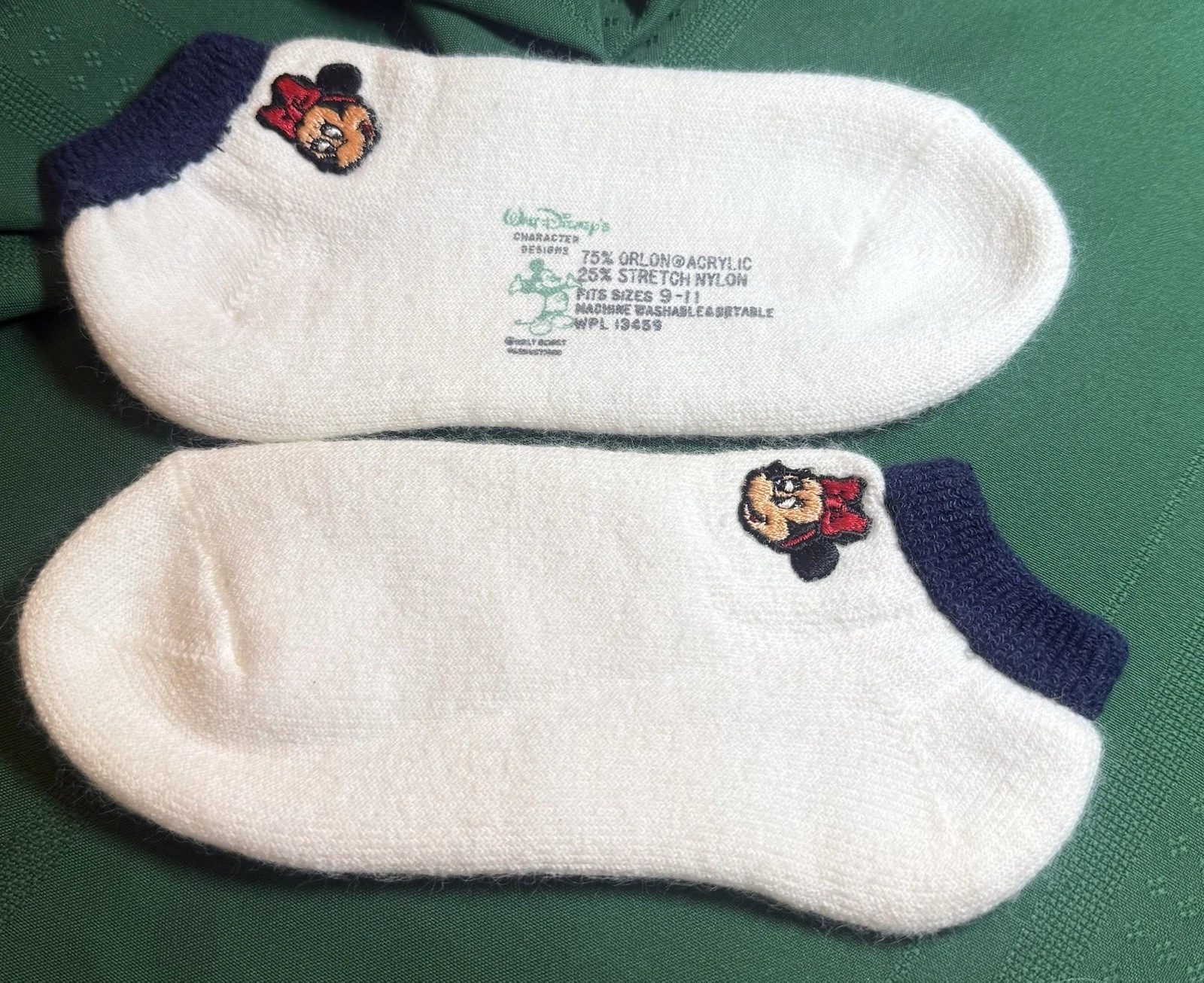 Vtg Disney Minnie Mouse Tennis Sport Acrylic / Nylon Ankle Socks Sz 9-11