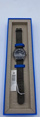 TRIWA Solar Uhr, grünes Armband. Neu, minimalistisches Design, kleine Mängel